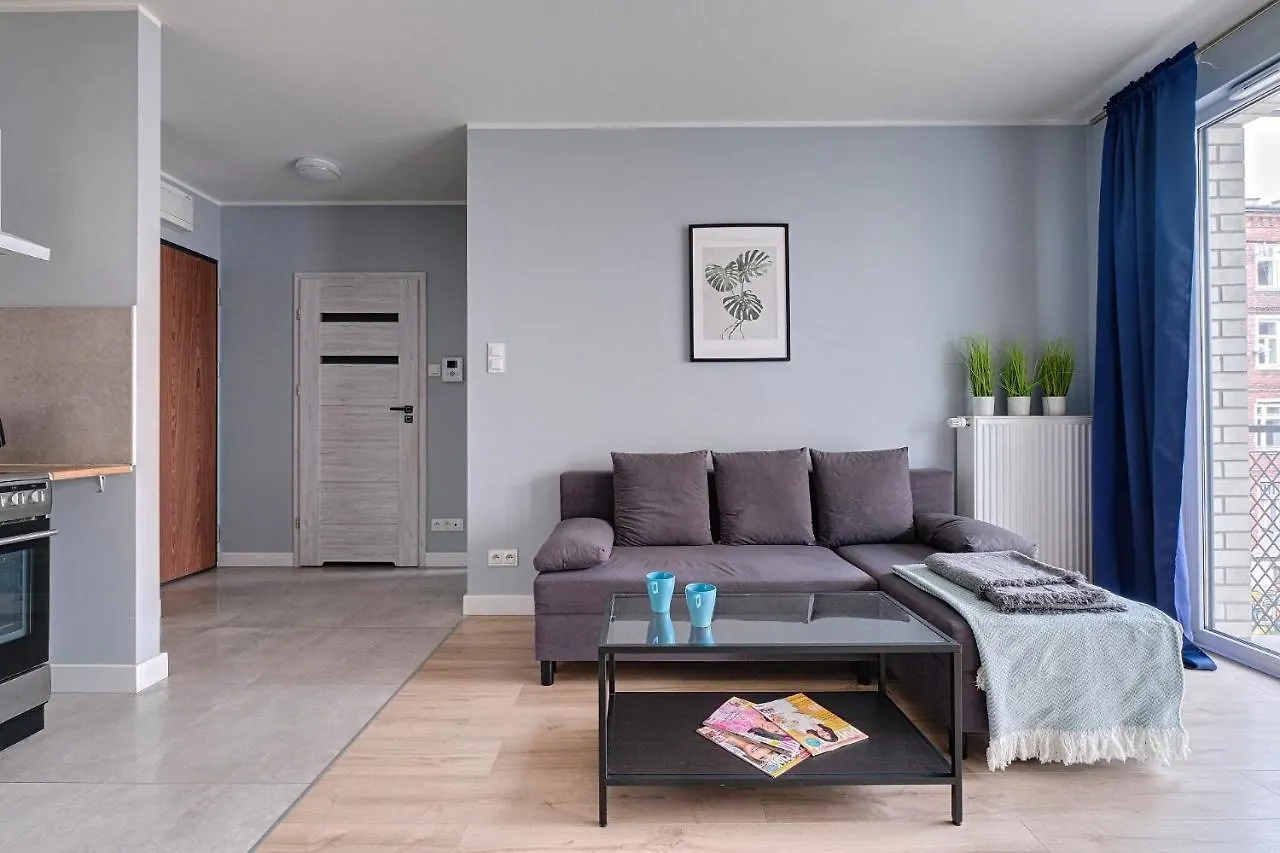 2Br Apt Strzelecka 24 With Balcony Apartment Warsaw